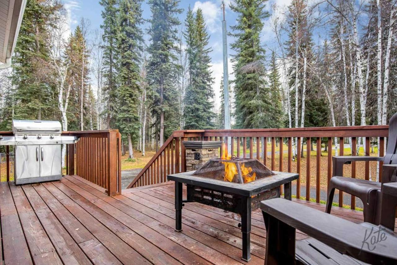 Villa North Pole Escape With Deck And Aurora Lights Views! Exterior foto